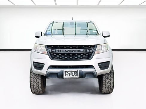 Used 2018 Chevrolet Colorado LT image 2