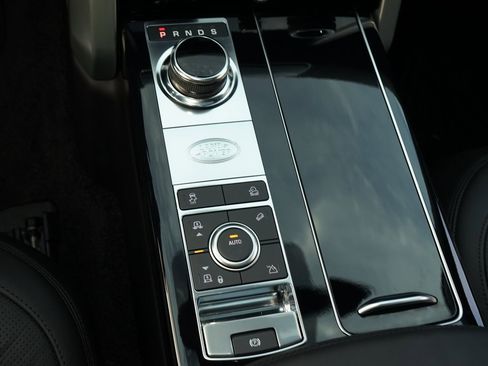 Used 2019 Land Rover Range Rover Supercharged image 20