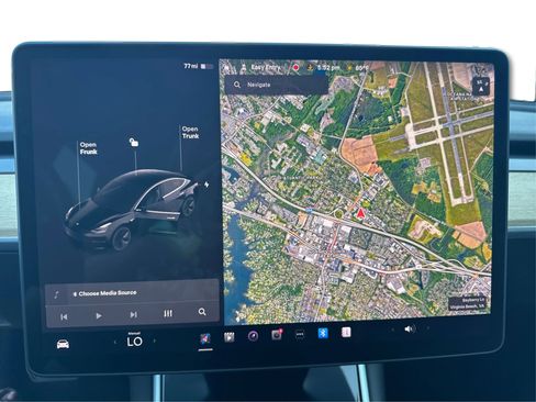 Used 2020 Tesla Model 3 image 14