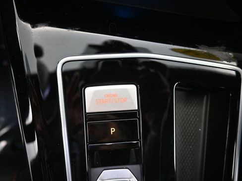 Used 2024 Volkswagen GTI S image 19