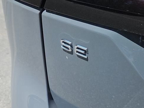 New 2026 Volkswagen Atlas Peak Edition AWD/4WD image 4