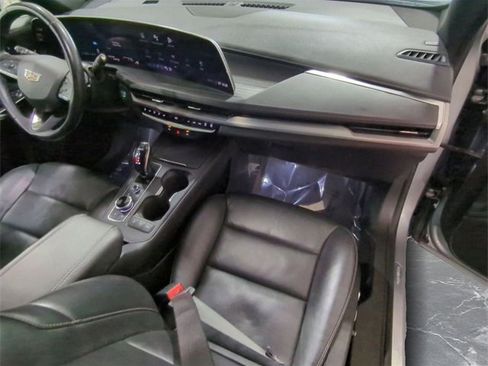 Certified 2024 Cadillac XT4 Premium Luxury image 27