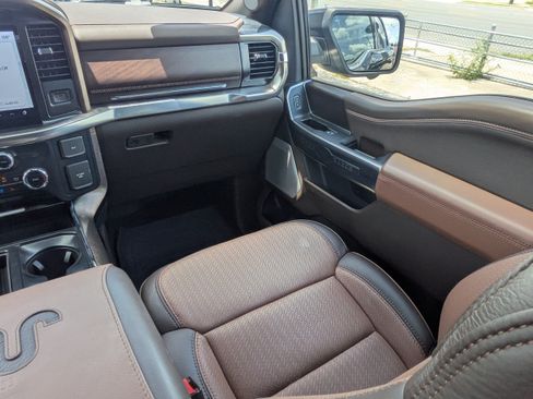Used 2025 Ford F150 King Ranch AWD/4WD image 16