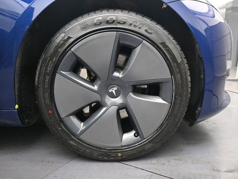 Used 2023 Tesla Model 3 Standard Range image 33