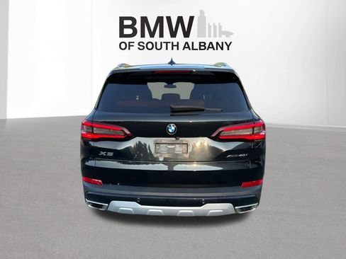 Used 2023 BMW X5 xDrive40i w/ Premium Package AWD/4WD image 4