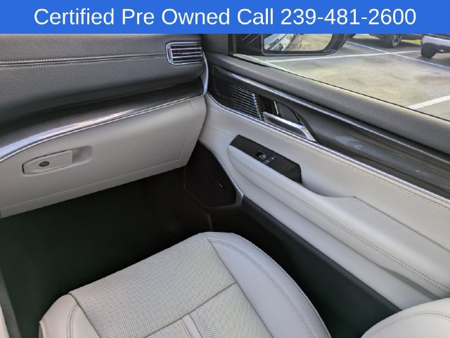 Certified 2024 Jeep Wagoneer 4WD image 14