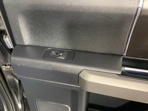 Used 2020 Ford F150 Platinum w/ Equipment Group 701A Luxury image 38