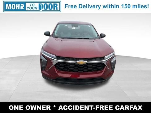 Used 2024 Chevrolet Trax LS image 8