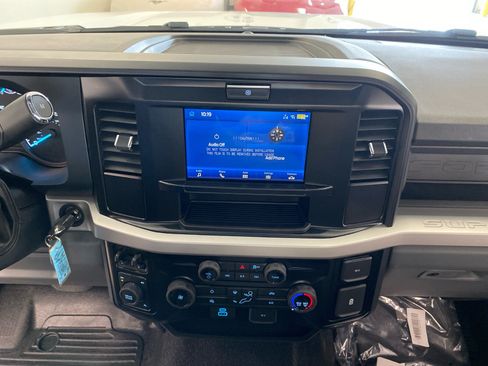 New 2026 Ford F550 4x4 Regular Cab Super Duty image 18