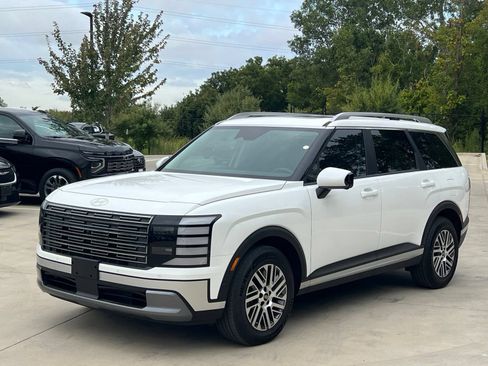 Used 2026 Hyundai Palisade SEL FWD image 5