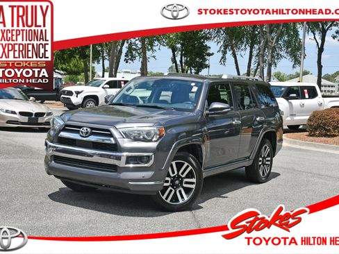 Used 2020 Toyota 4Runner Limited RWD image 1