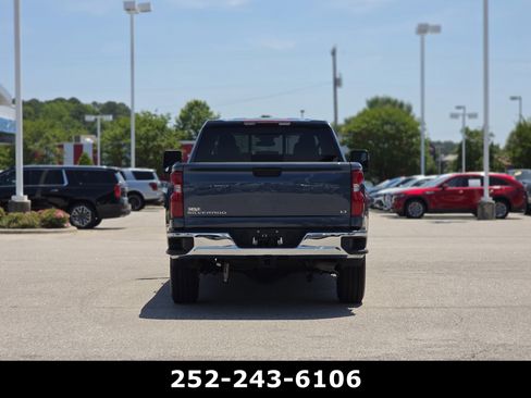 Used 2025 Chevrolet Silverado 2500 LT AWD/4WD image 6