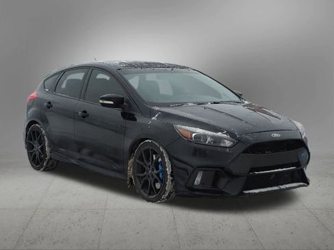 Used 2017 Ford Focus RS image 8
