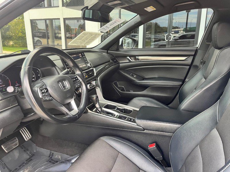 Used 2018 Honda Accord Sport image 15