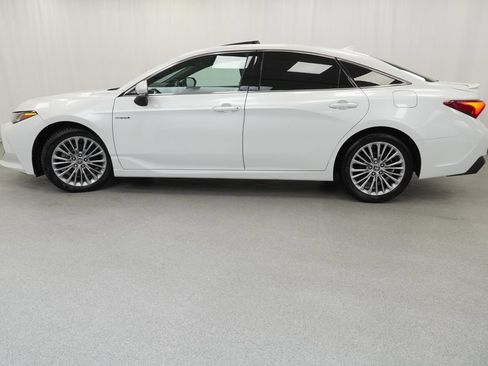 Used 2021 Toyota Avalon Limited w/ Advanced Safety Package FWD image 15
