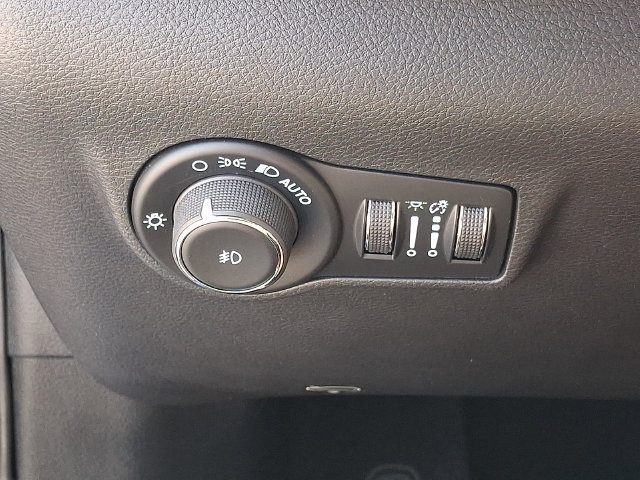 Used 2024 Jeep Compass Limited AWD/4WD image 24