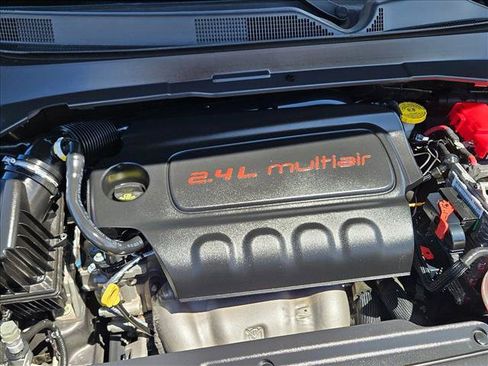 Used 2021 Jeep Compass Latitude w/ Driver Assistance Group AWD/4WD image 21