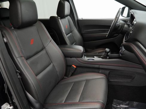 Certified 2025 Dodge Durango GT image 50