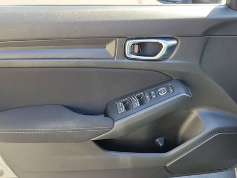 Certified 2025 Honda Civic Sport image 18