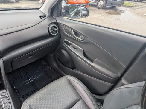 Used 2020 Hyundai Kona Limited AWD/4WD image 17