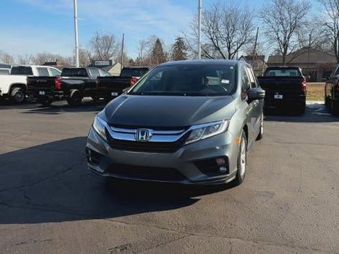 Used 2020 Honda Odyssey EX image 3