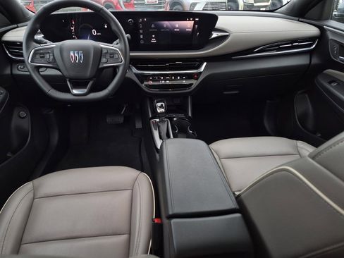 Used 2024 Buick Envista Avenir image 16
