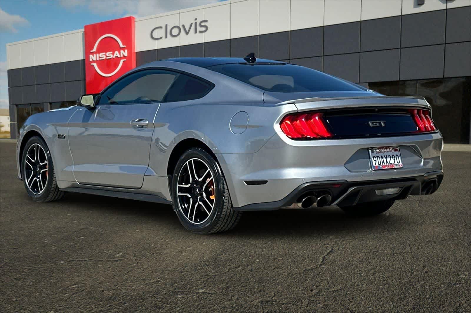 Used 2022 Ford Mustang GT Premium RWD image 7
