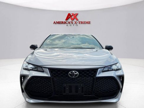 Used 2019 Toyota Avalon XSE image 9
