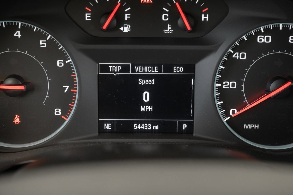 Used 2023 Chevrolet Traverse LS w/ Safety Package FWD image 25