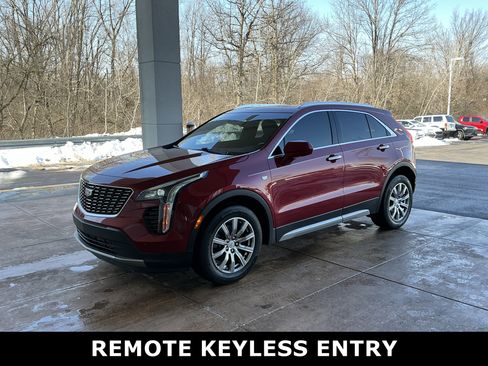 Used 2019 Cadillac XT4 Premium Luxury w/ Cold Weather Package image 3