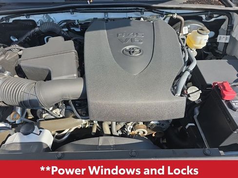 Used 2023 Toyota Tacoma SR5 image 11