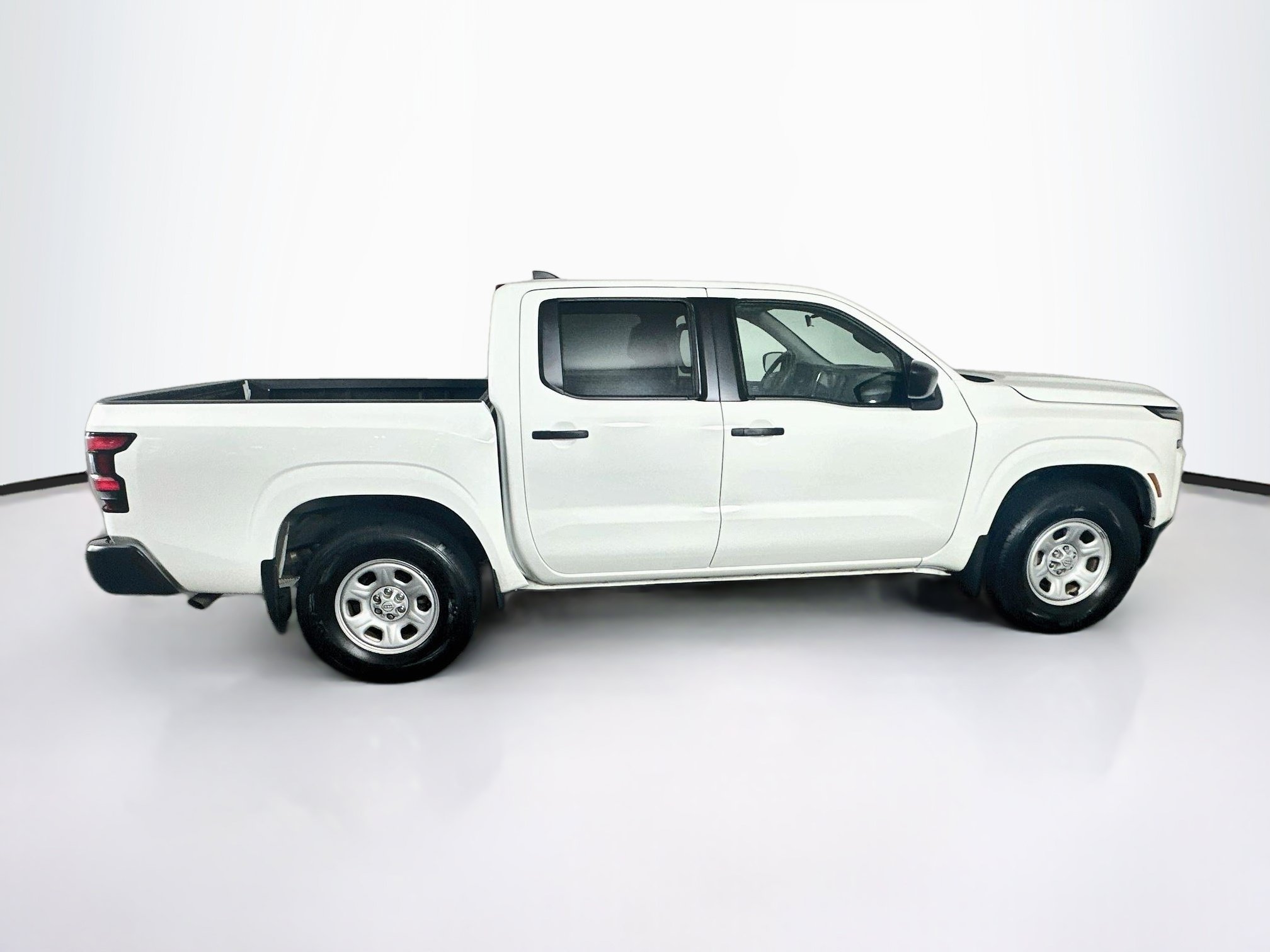 Used 2023 Nissan Frontier S w/ Technology Package RWD image 10