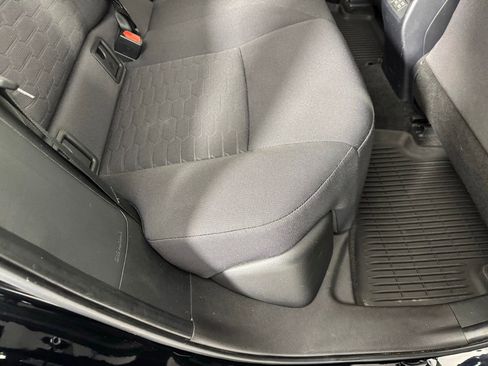 Used 2023 Toyota Corolla SE image 28