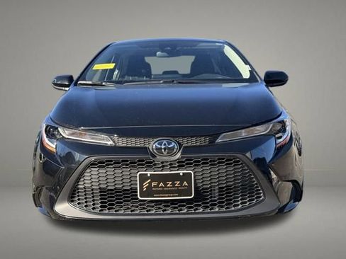Used 2022 Toyota Corolla LE image 9