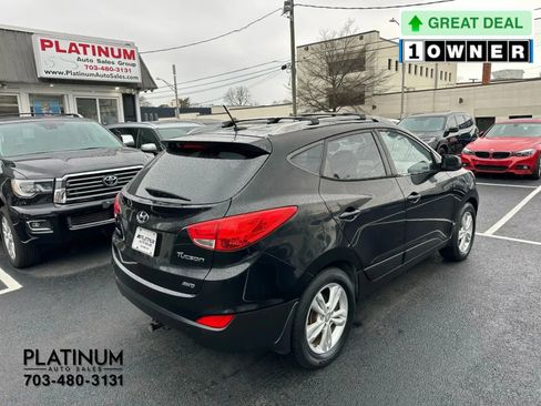 Used 2011 Hyundai Tucson GLS image 6