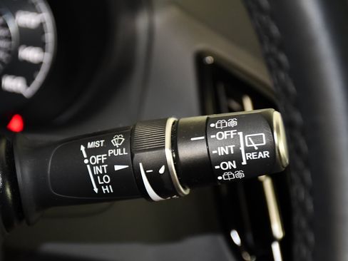 Certified 2025 Acura RDX SH-AWD w/ Technology Package image 23