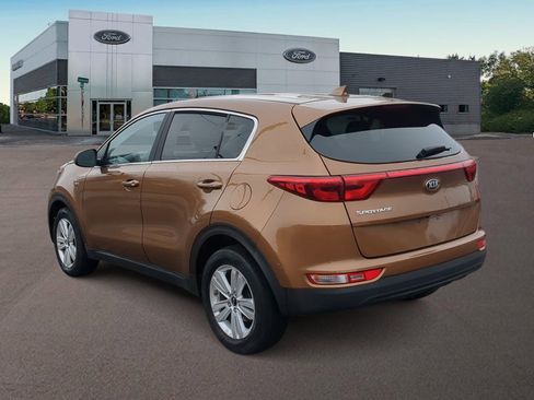 Used 2019 Kia Sportage LX image 8