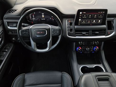 Used 2022 GMC Yukon SLT image 14