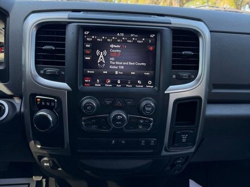 Used 2019 RAM 1500 Big Horn image 21