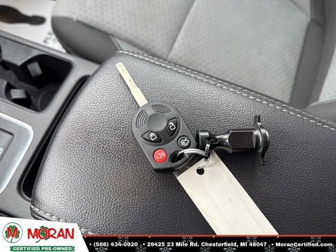 Used 2017 Ford Escape SE w/ Equipment Group 201A image 31