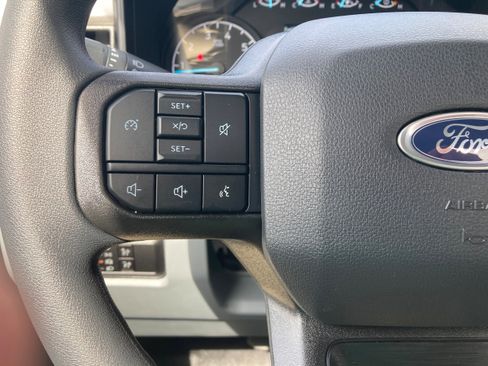 New 2026 Ford F250 XL w/ Snow Plow/Camper Package image 17