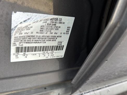 Used 2022 Ford Maverick XLT image 34