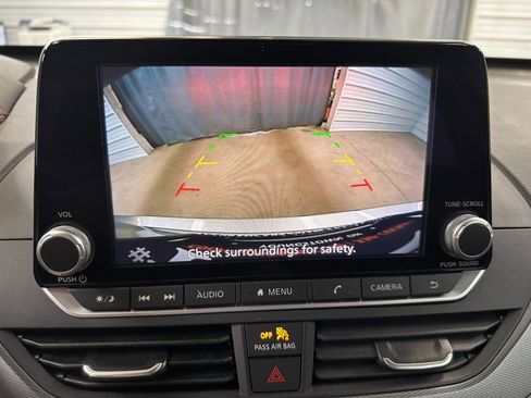 Used 2023 Nissan Altima 2.5 SR image 10