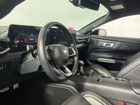 Used 2024 Ford Mustang GT Premium image 22