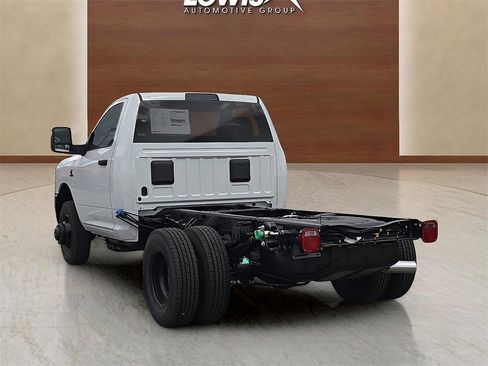 New 2026 RAM 3500 Tradesman image 4