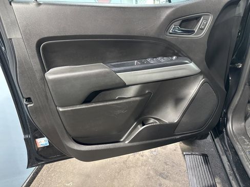 Used 2021 Chevrolet Colorado ZR2 w/ Colorado ZR2 Bison Edition image 33