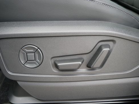 New 2025 Audi Q5 Premium Plus image 13