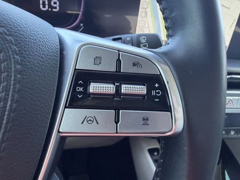 Certified 2023 Kia Telluride S image 30