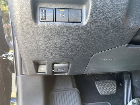 Certified 2024 Toyota RAV4 XLE AWD/4WD image 25