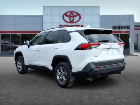 Used 2024 Toyota RAV4 XLE image 7